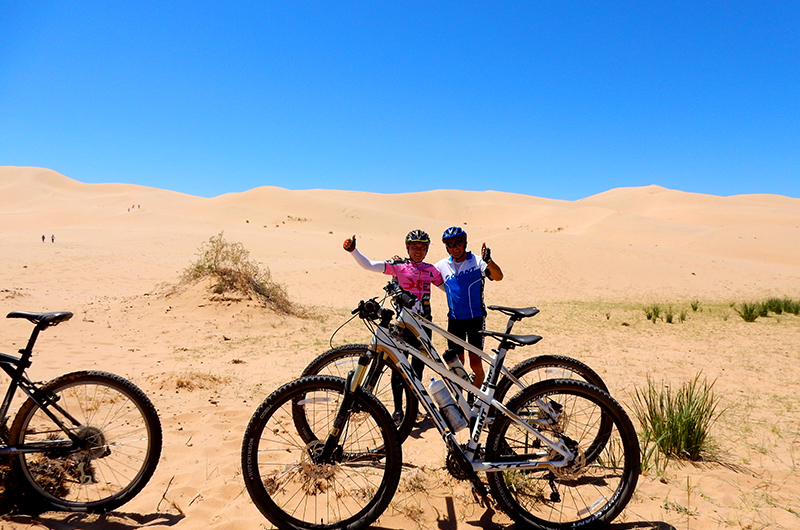 Khongor (Singing ) sand dunes in Mongolia